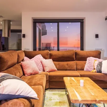 Villa Luxury Seaview Celeste - Tcm *