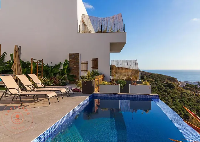 Vila Luxury Seaview Celeste - Tcm *