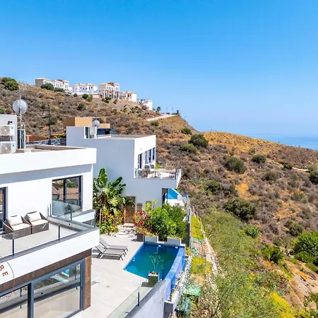 Luxury Seaview Celeste - Tcm